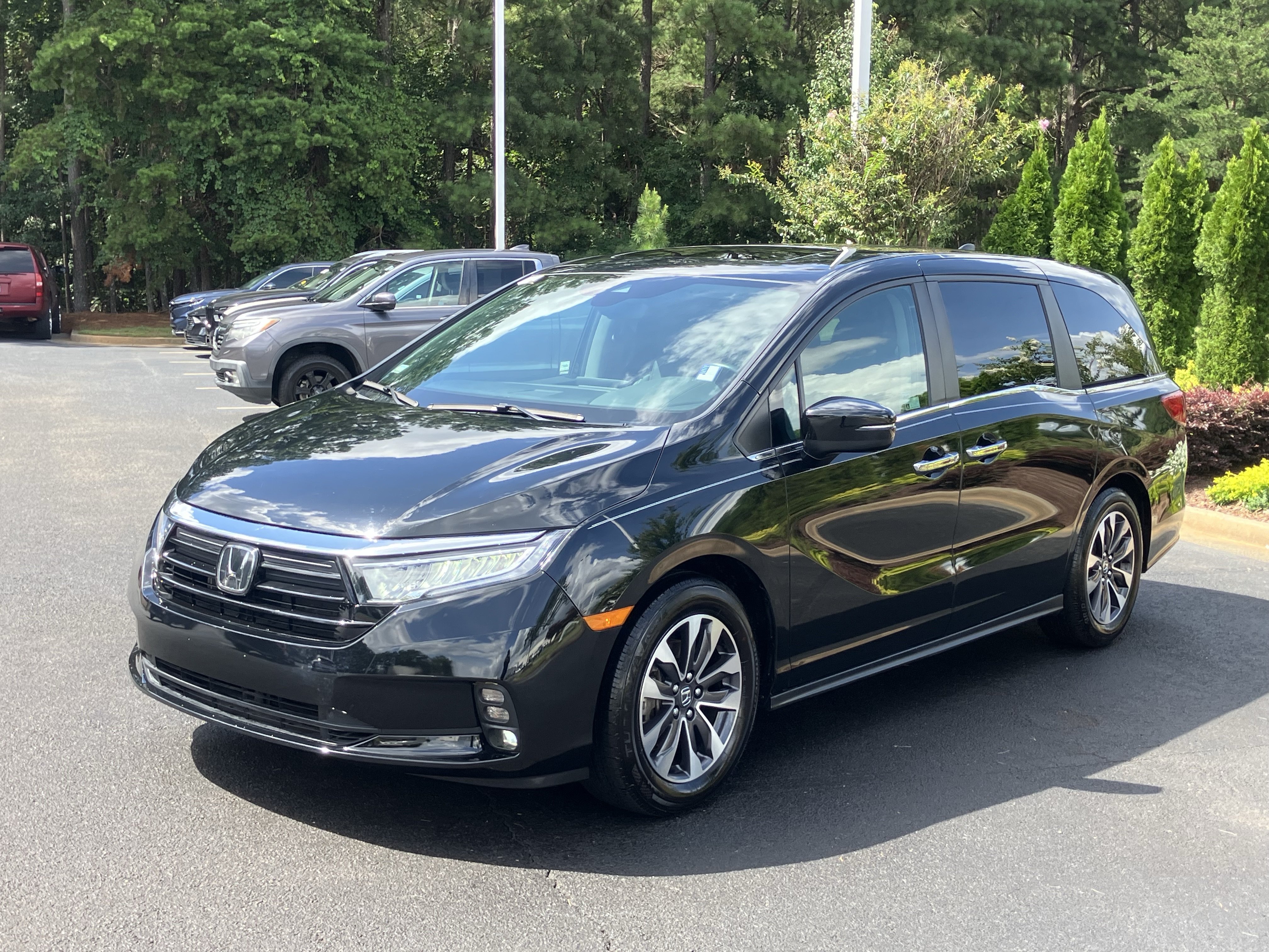 Certified 2024 Honda Odyssey EX-L image 8