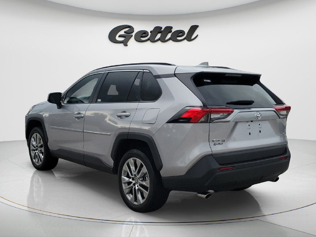 Certified 2023 Toyota RAV4 XLE Premium FWD image 7