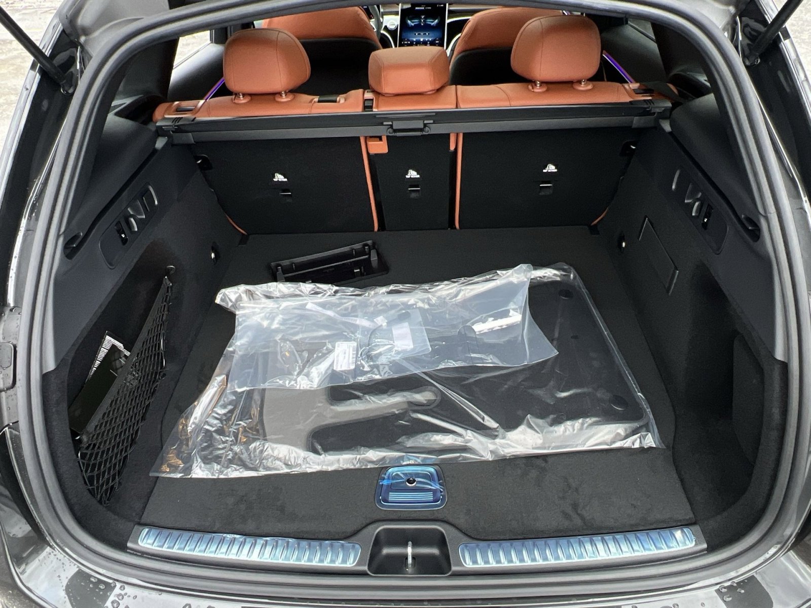 New 2026 Mercedes-Benz GLC 300 4MATIC image 24
