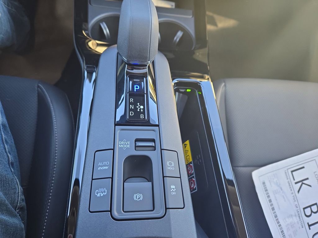 New 2026 Toyota Prius Plug-In Hybrid image 12