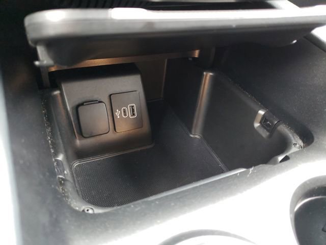 Used 2025 Ford Explorer ST-Line w/ ST-Line Street Pack image 27