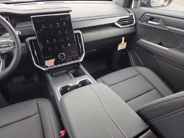 New 2026 GMC Acadia Elevation w/ Elevation Premium Package AWD/4WD image 32