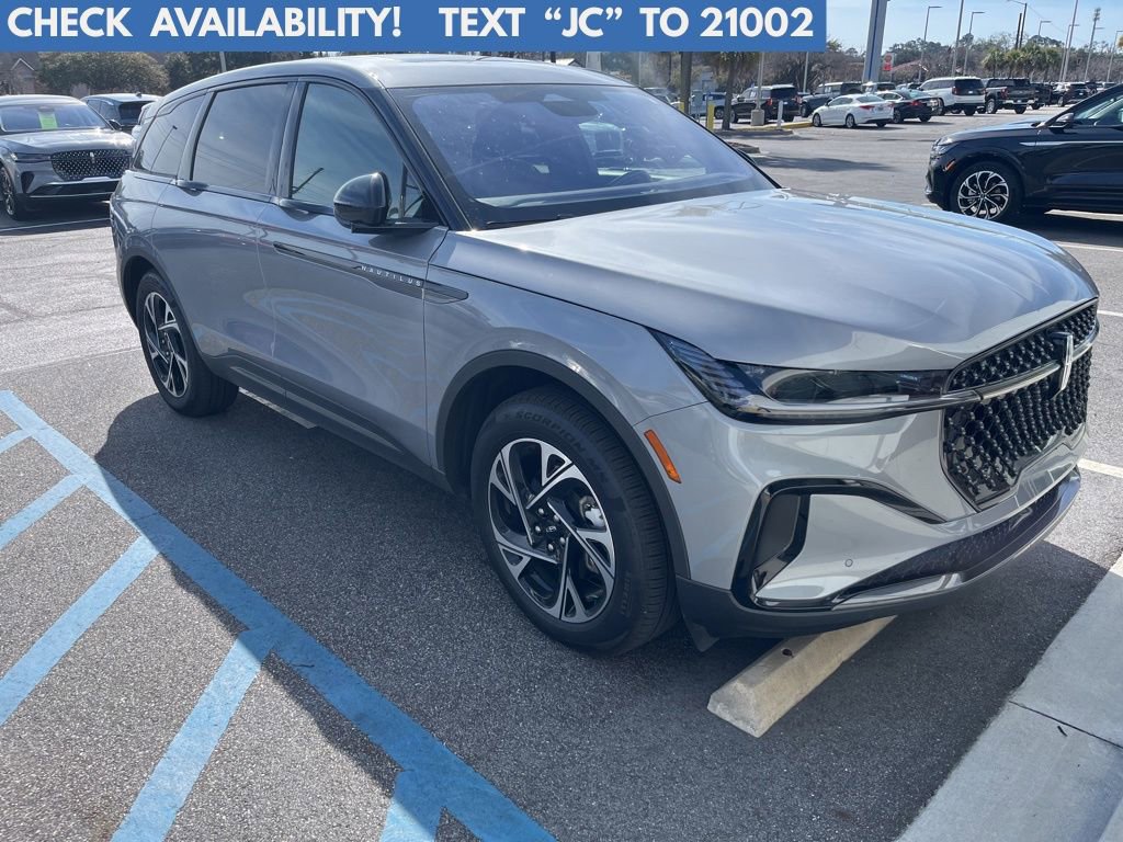 Used 2025 Lincoln Nautilus Premier w/ Equipment Group 102A