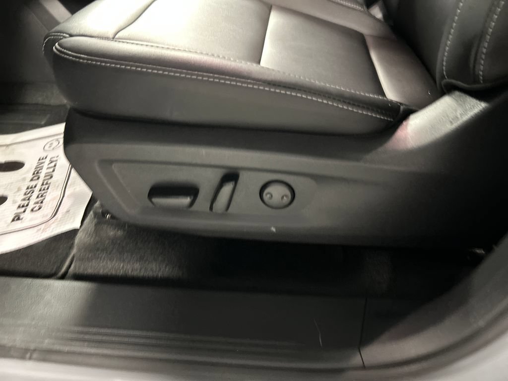 Used 2025 Nissan Murano SL w/ Cargo Package AWD/4WD image 11