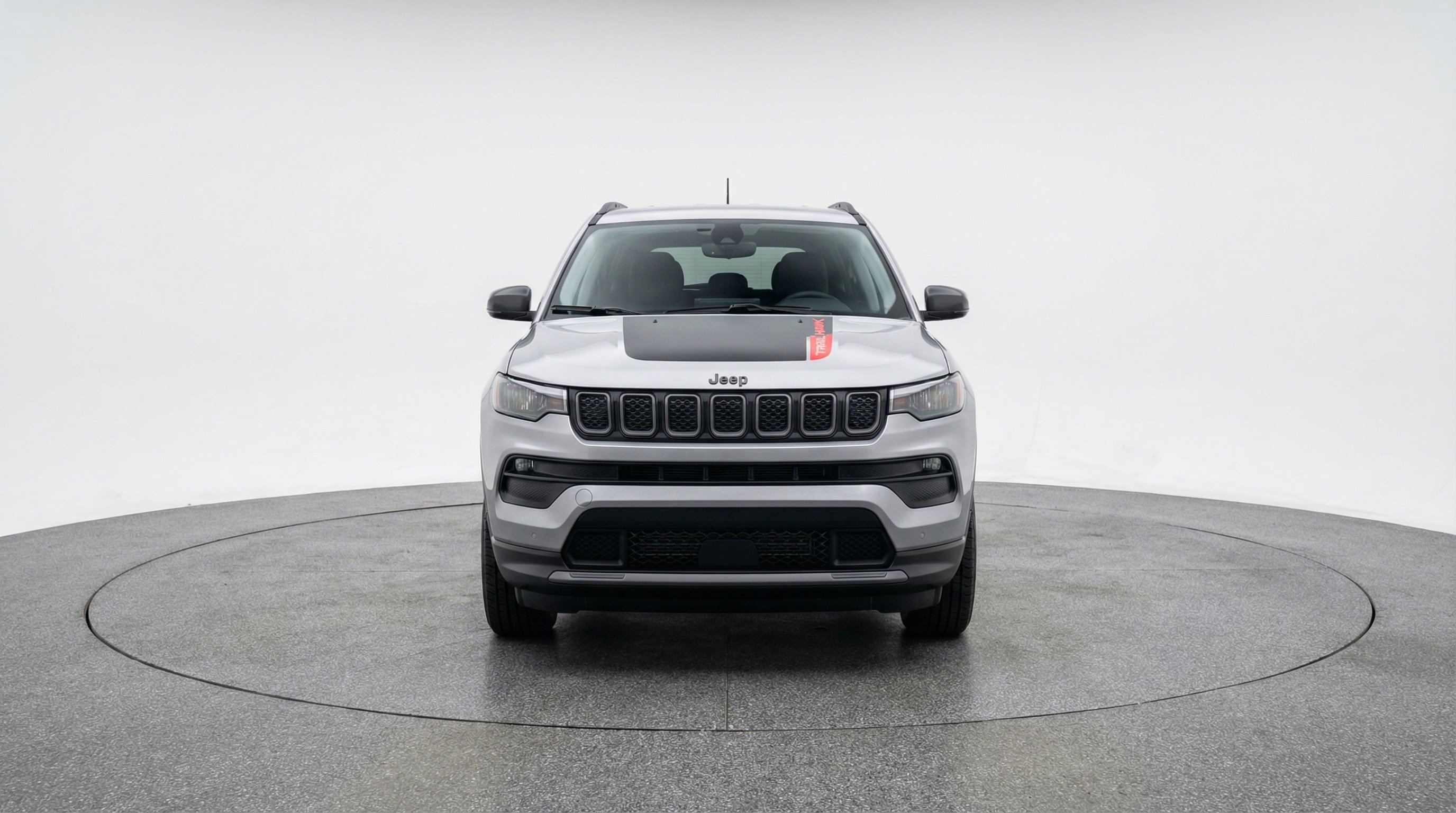 Used 2025 Jeep Compass Trailhawk w/ Trailer Tow Group image 2