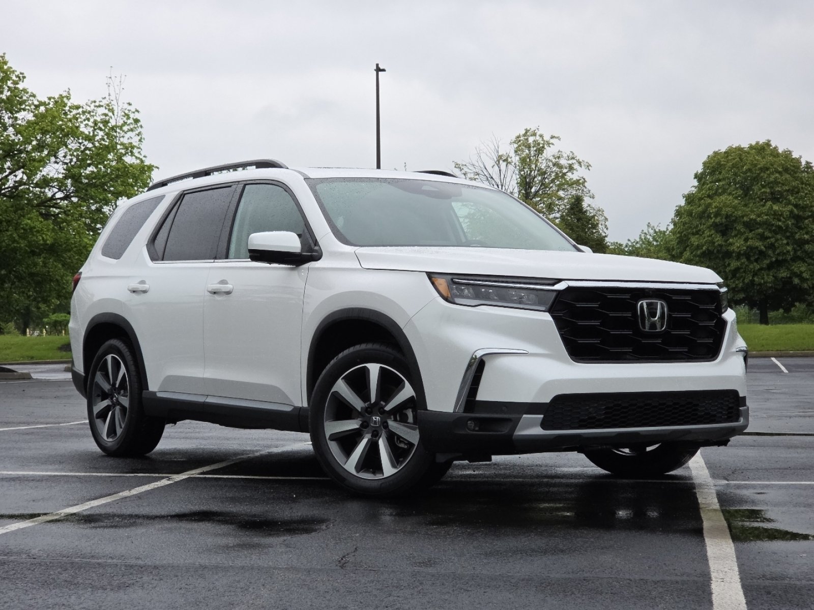 Used 2024 Honda Pilot Elite video 2
