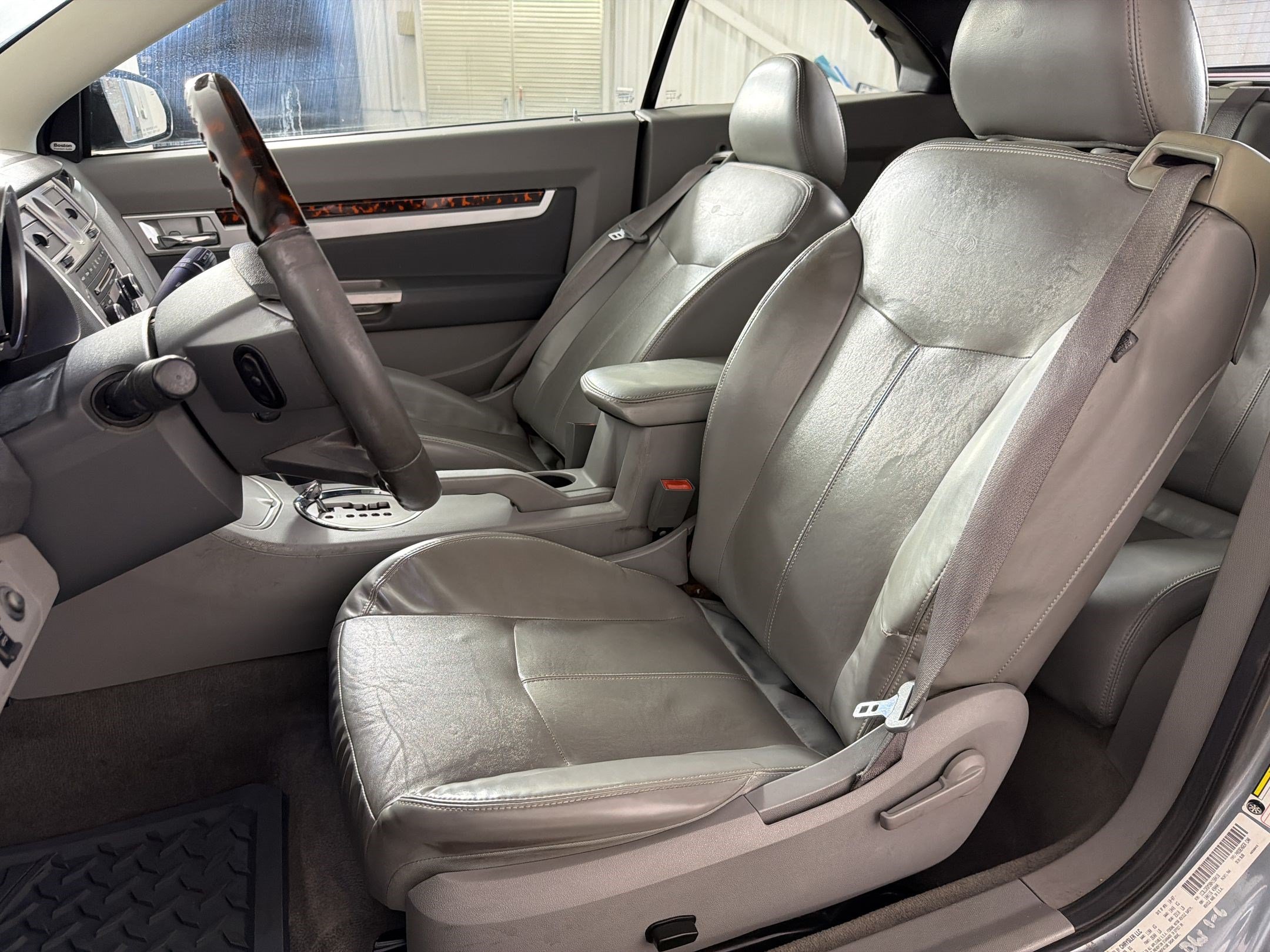 Used 2008 Chrysler Sebring Limited FWD image 5