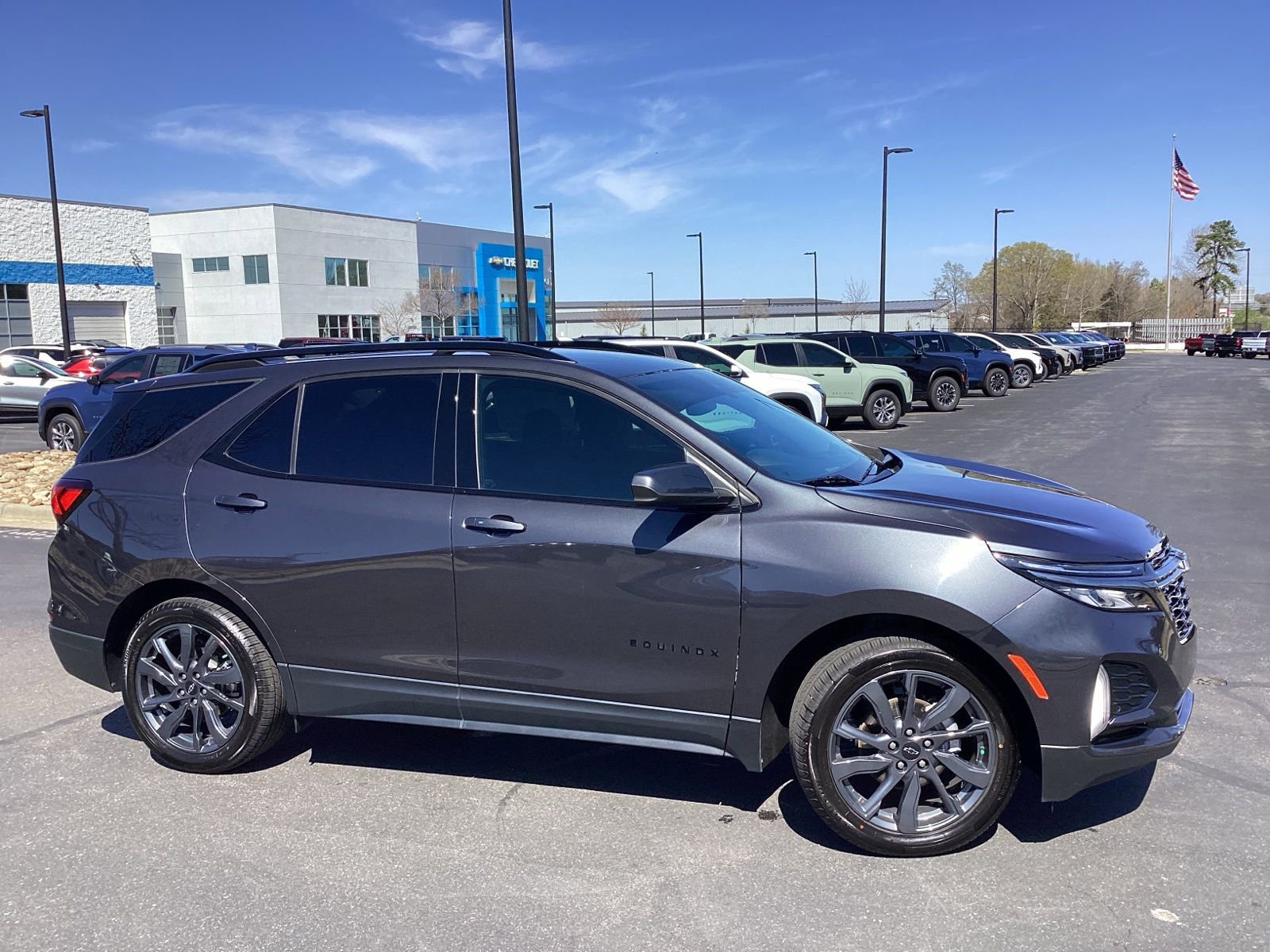 Used 2022 Chevrolet Equinox RS image 5