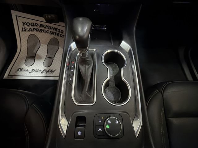 Certified 2022 Chevrolet Traverse LT AWD/4WD image 21