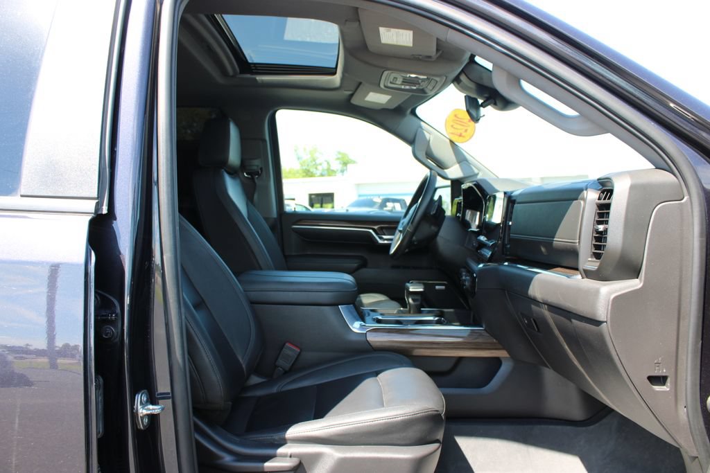 Used 2024 Chevrolet Silverado 1500 RST w/ All Star Edition Plus AWD/4WD image 28