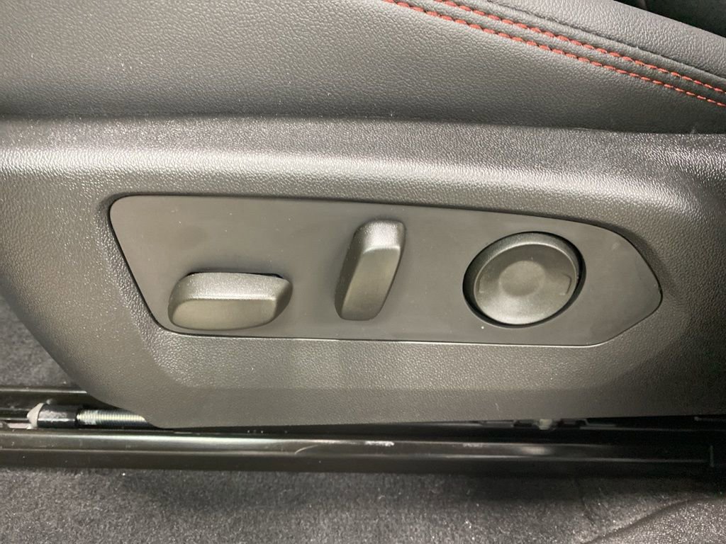 New 2026 Chevrolet Colorado Z71 w/ Technology Package image 13