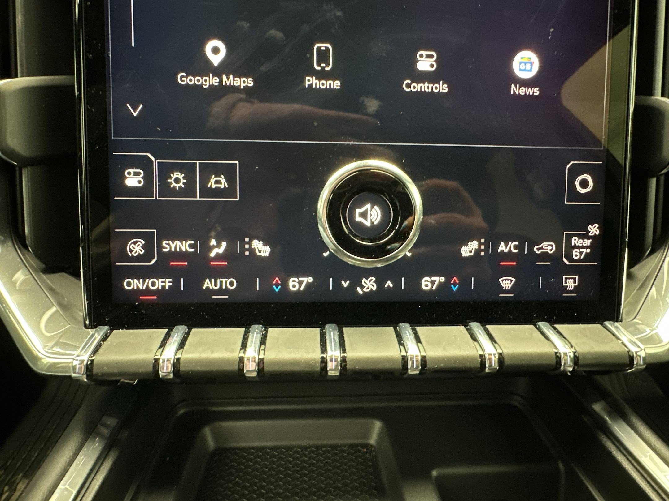 Used 2025 GMC Acadia Elevation w/ Elevation Premium Package image 17