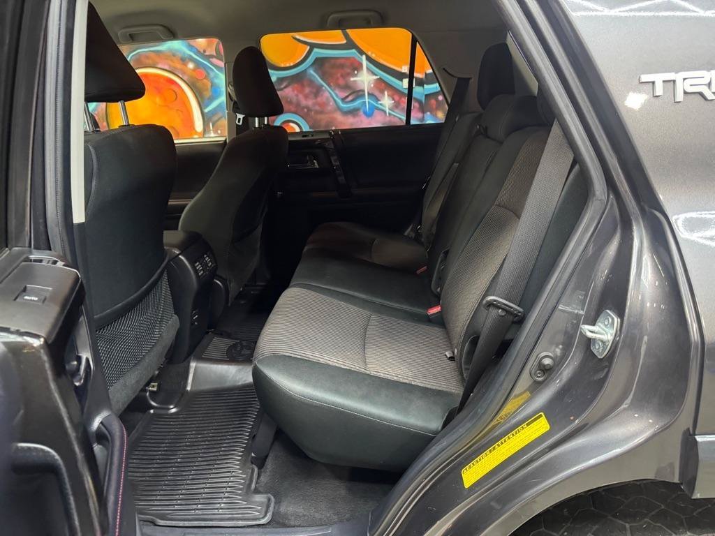 Used 2019 Toyota 4Runner TRD Off-Road AWD/4WD image 13