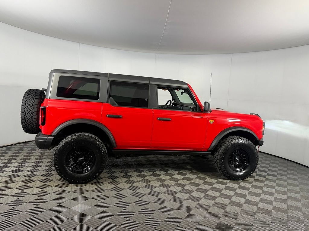 Used 2023 Ford Bronco Badlands AWD/4WD image 3