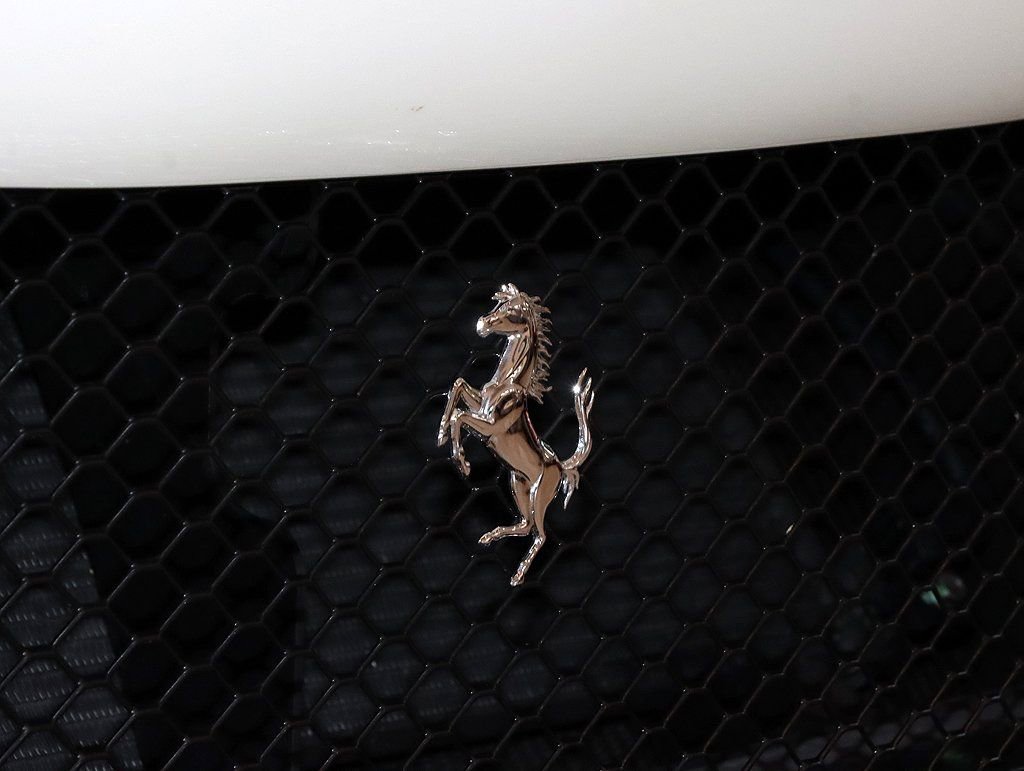 Certified 2024 Ferrari Purosangue image 18