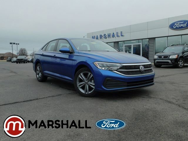 Used 2024 Volkswagen Jetta SE image 1