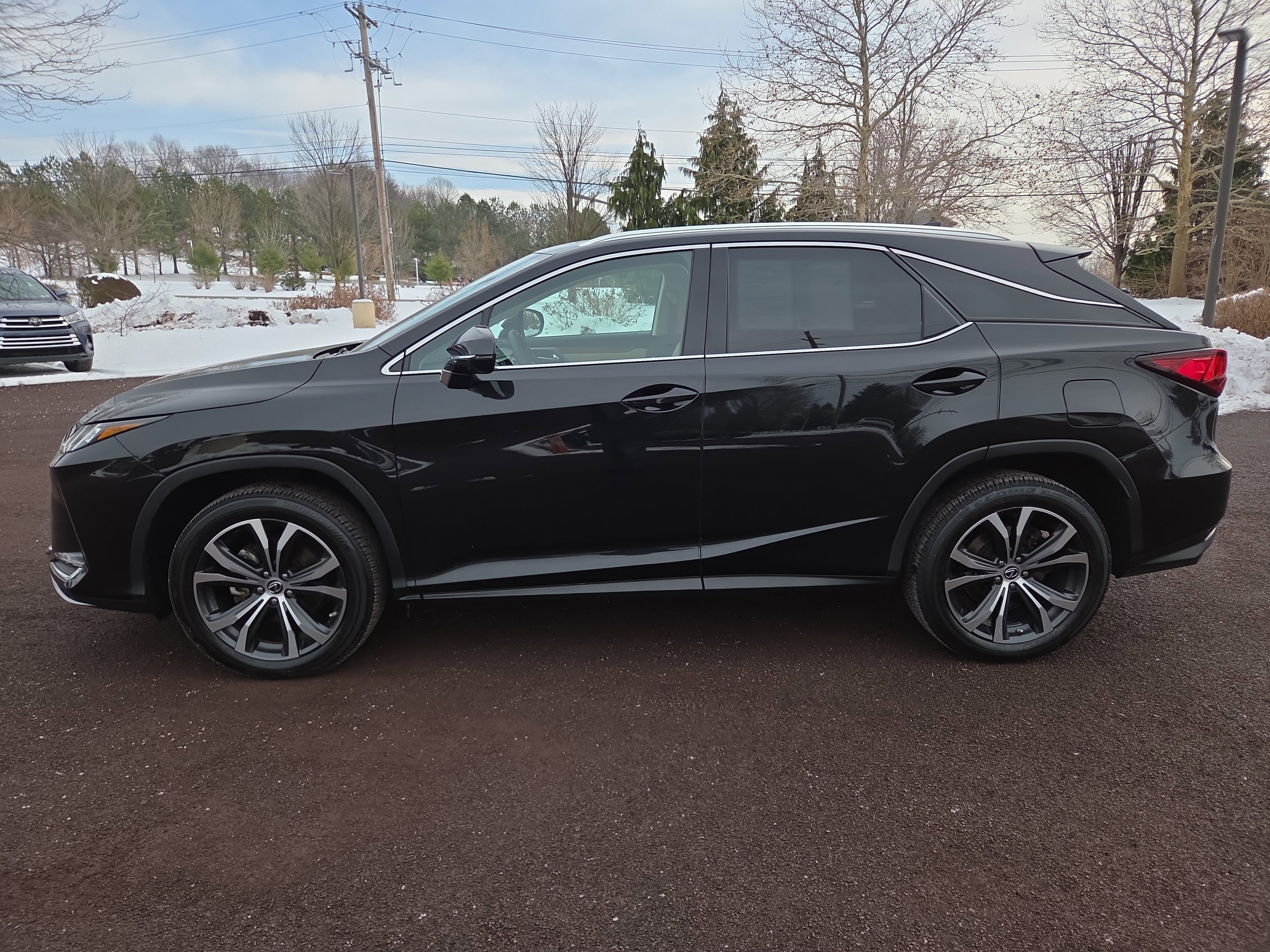 Certified 2022 Lexus RX 350 AWD w/ Premium Package image 6