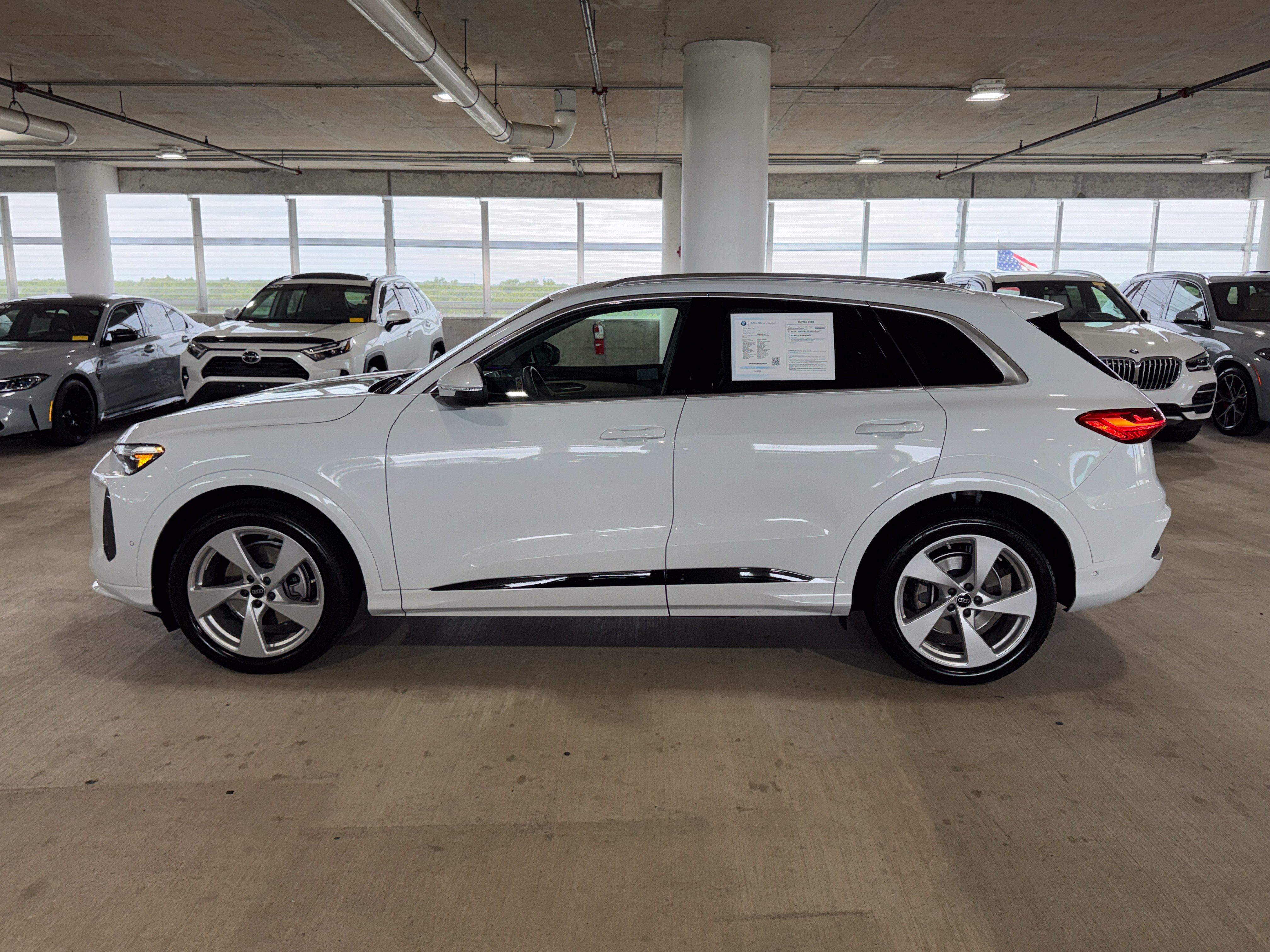 Used 2025 Audi Q5 Prestige AWD/4WD image 5