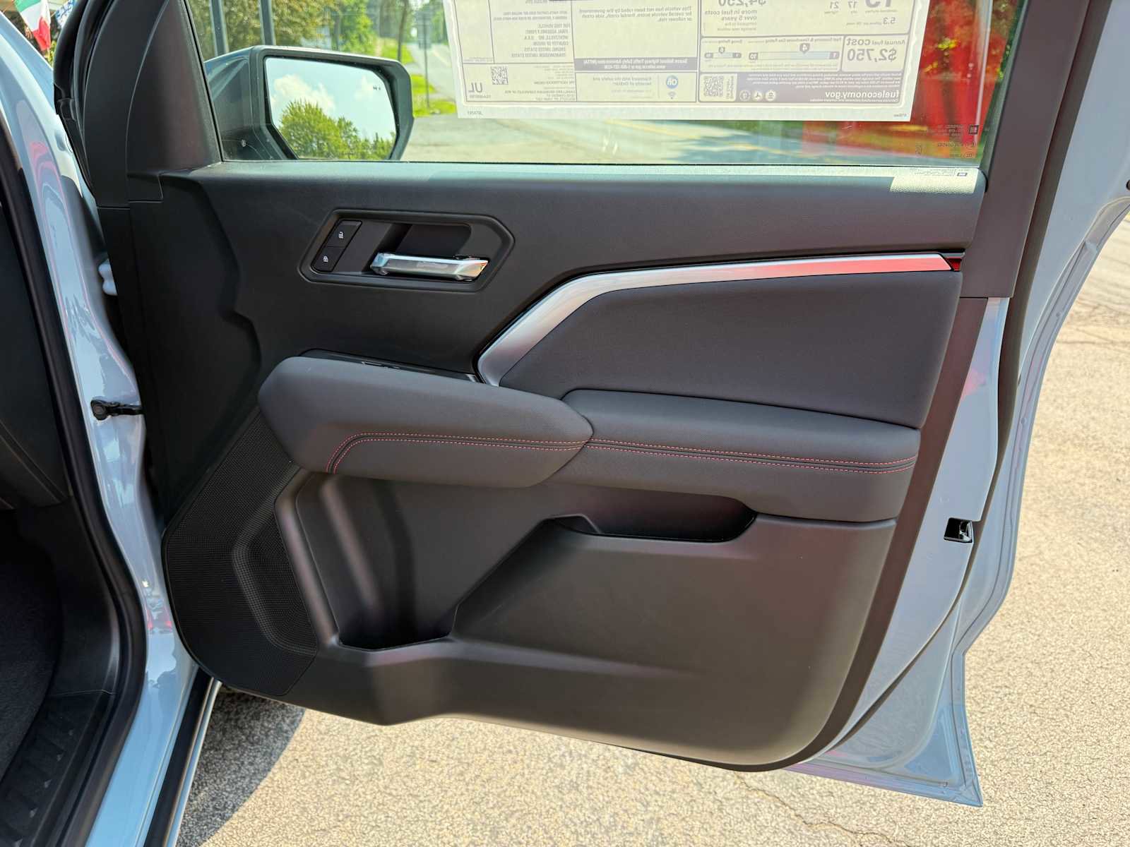 New 2025 Chevrolet Colorado Z71 w/ Technology Package image 36
