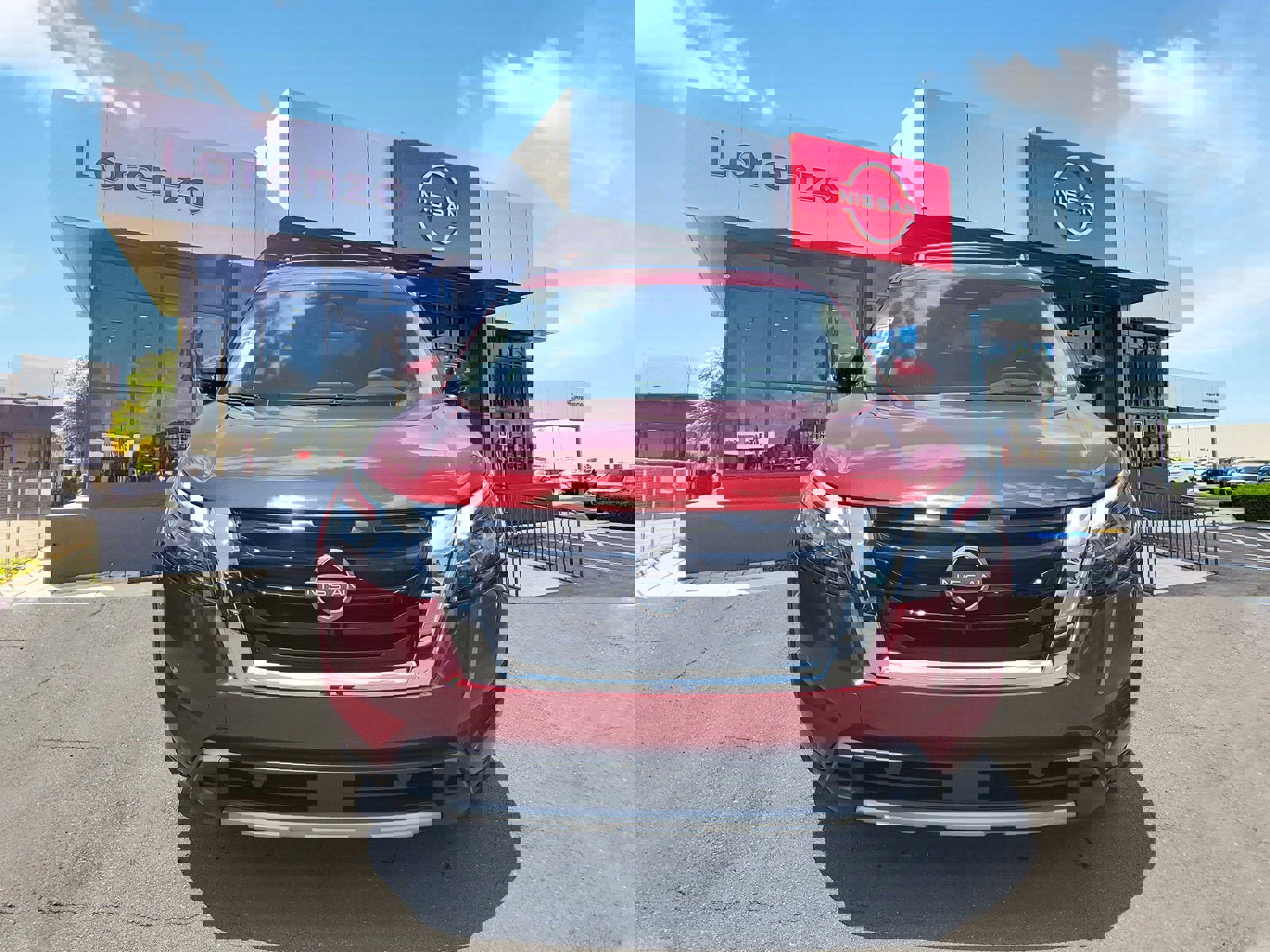 New 2025 Nissan Pathfinder Platinum w/ Cargo Package image 2