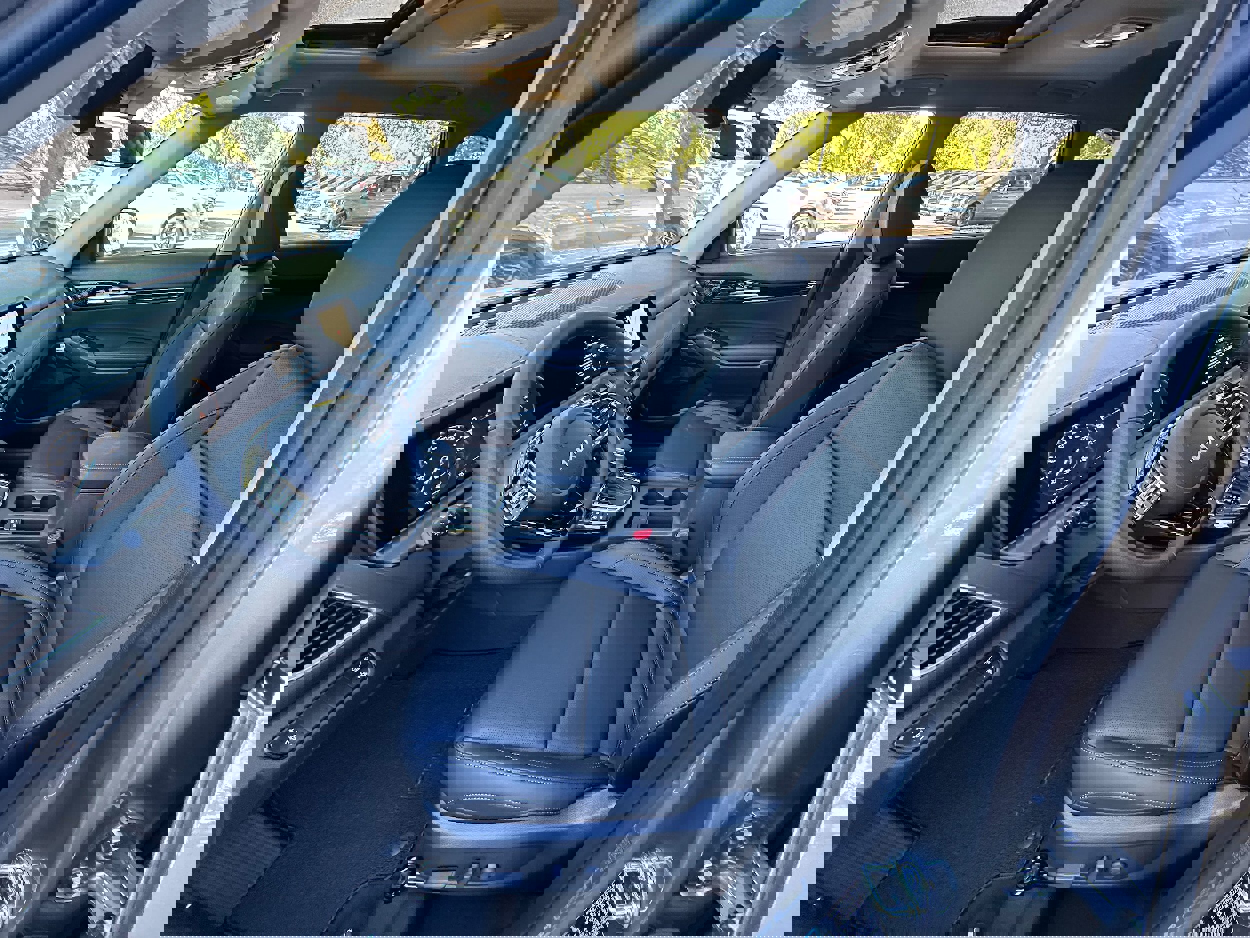 New 2026 Kia Seltos SX w/ SX Sunroof Package image 32