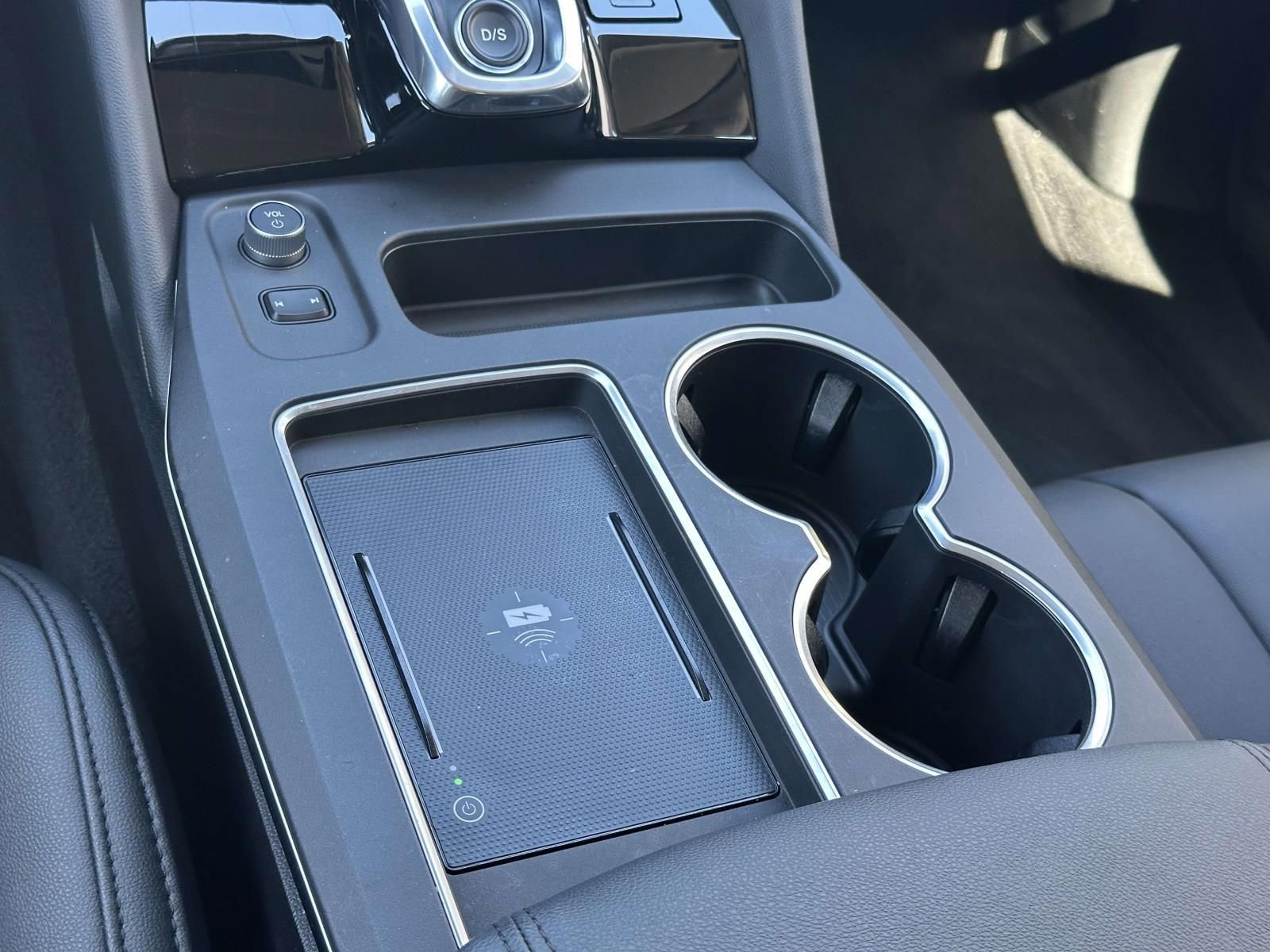 Certified 2025 Acura MDX FWD image 22