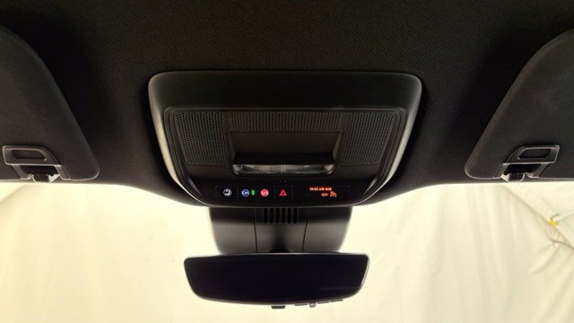 Used 2026 Chevrolet Silverado EV Trail Boss AWD/4WD image 49
