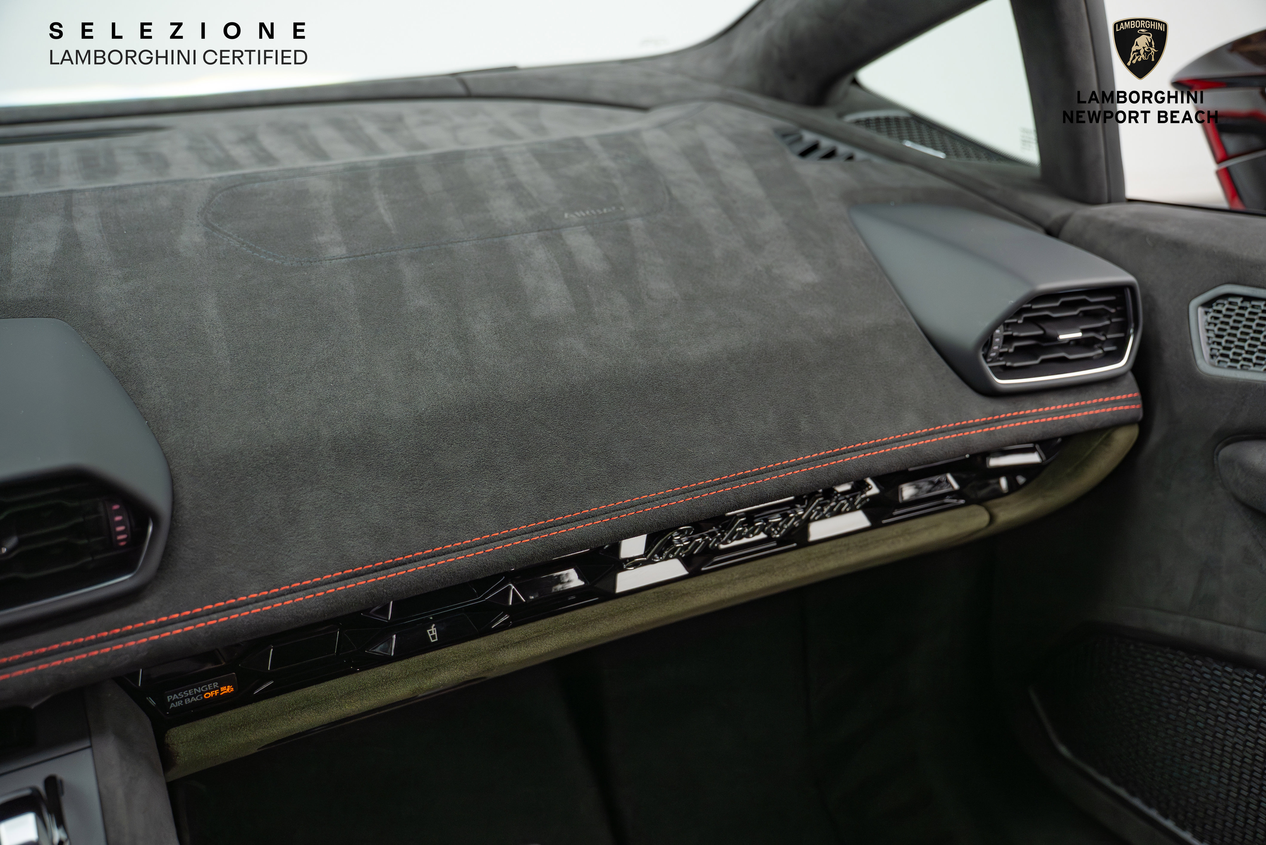 Used 2024 Lamborghini Huracan Sterrato image 37