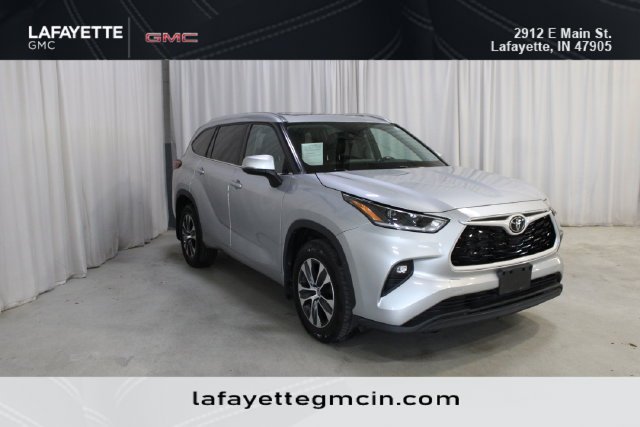 Used 2021 Toyota Highlander XLE