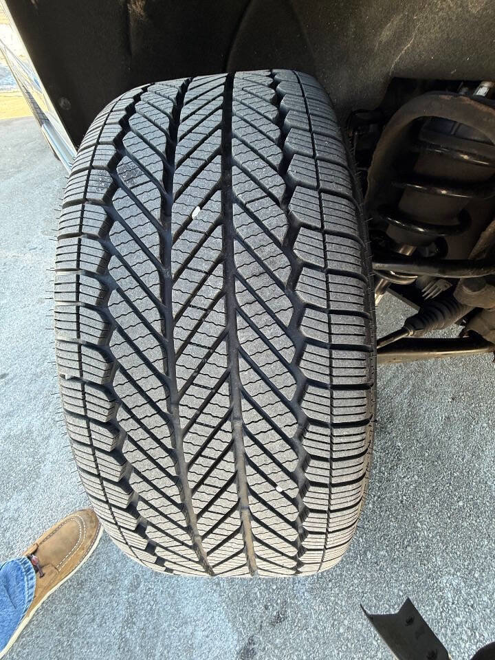 Used 2019 Cadillac Escalade Luxury image 36