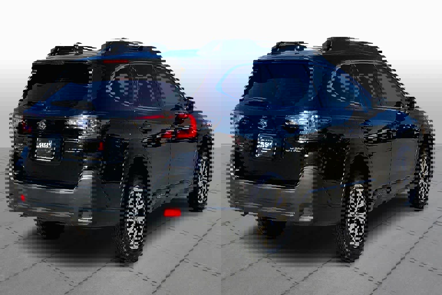 Used 2023 Subaru Outback image 12