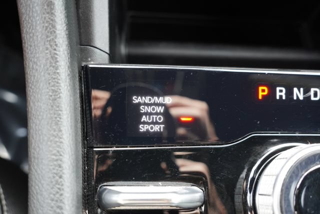 Certified 2024 Jeep Grand Cherokee L Limited w/ Black Appearance Package AWD/4WD image 32
