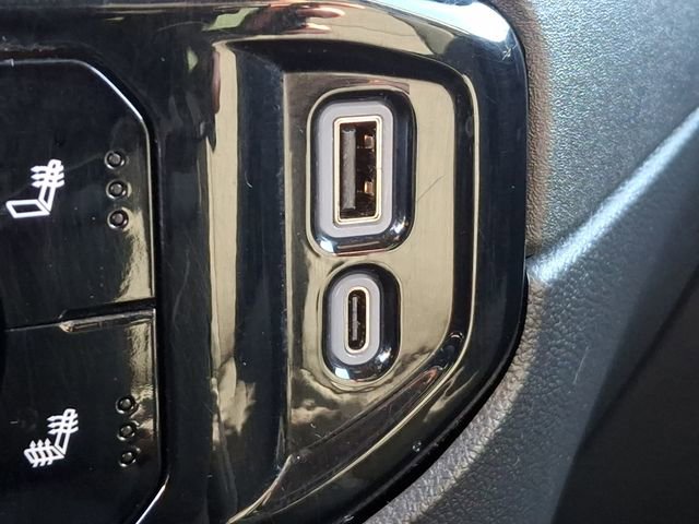 Used 2024 Chevrolet Silverado 1500 LT image 29