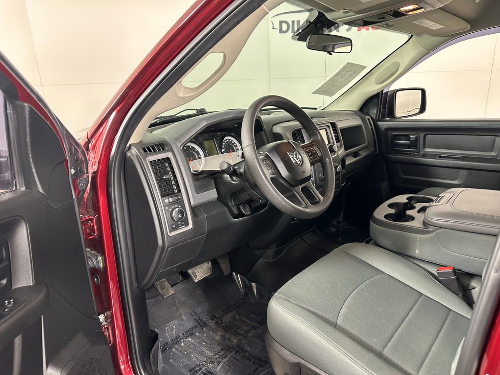 Used 2018 RAM 1500 Express w/ Express Value Package image 19