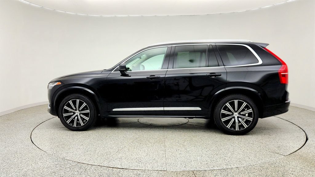 Used 2024 Volvo XC90 B5 Core w/ Protection Package Premier AWD/4WD image 8