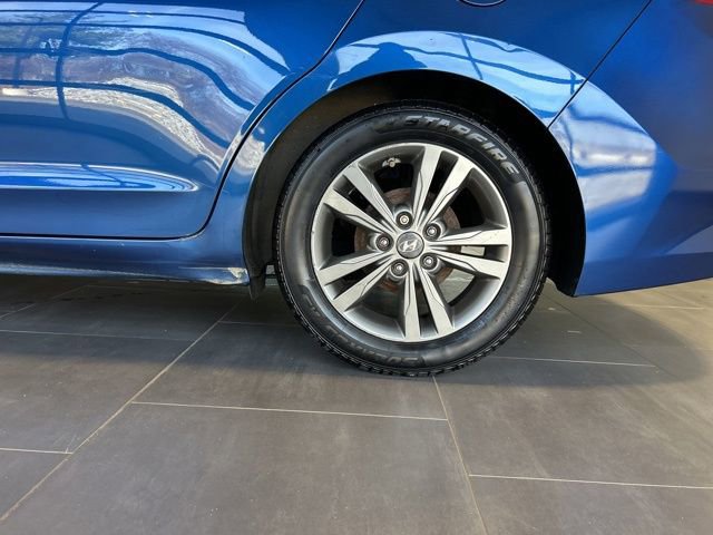 Used 2017 Hyundai Elantra SE image 35