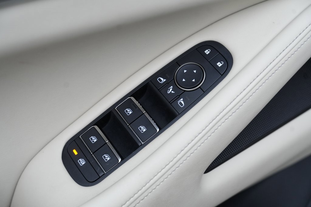 Used 2022 INFINITI QX60 Luxe w/ Cargo Package image 30