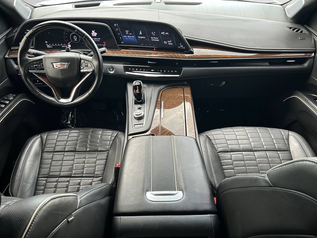 Used 2023 Cadillac Escalade Sport Platinum w/ LPO, Floor Liner Package AWD/4WD image 17
