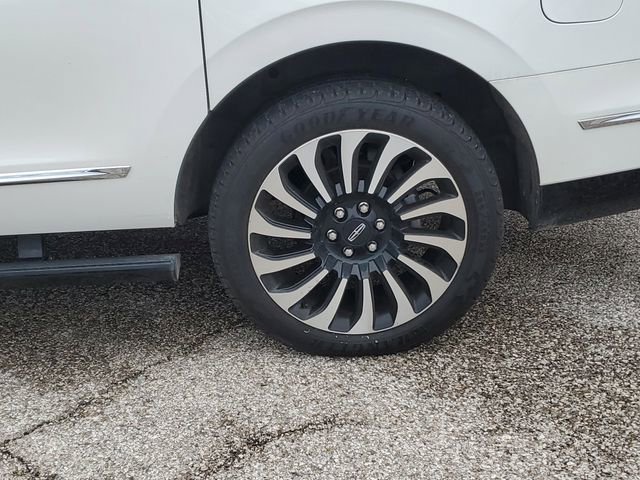 Used 2023 Lincoln Navigator L Black Label image 8