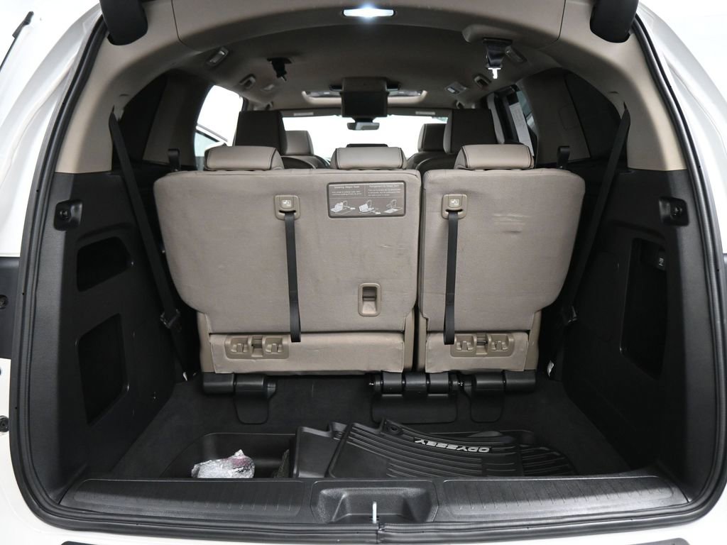 Used 2024 Honda Odyssey Elite image 24