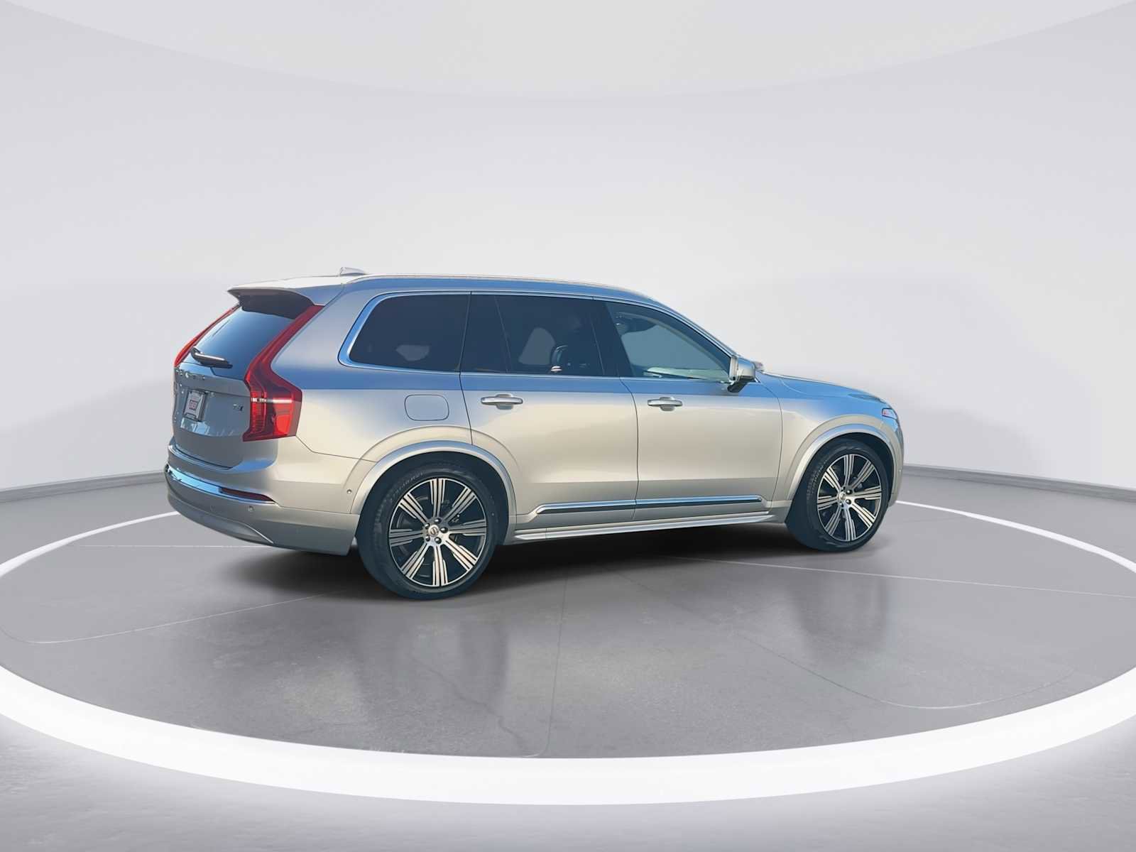 Used 2022 Volvo XC90 T6 Inscription w/ Advanced Package image 8