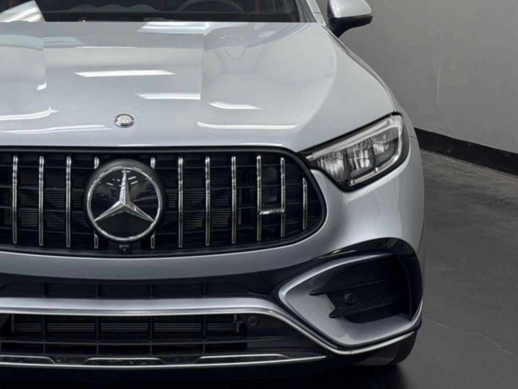 New 2025 Mercedes-Benz GLC 43 AMG 4MATIC Coupe image 6