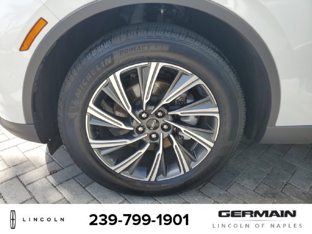 New 2026 Lincoln Aviator AWD image 10