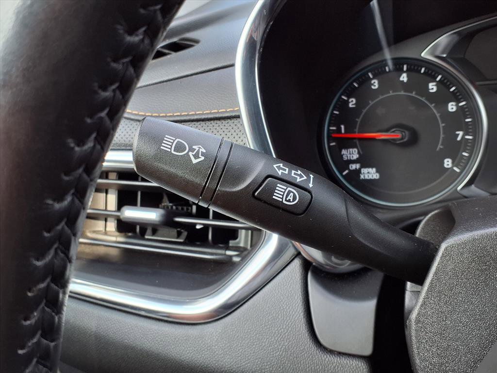 Used 2022 Chevrolet Equinox Premier w/ Redline Edition image 22