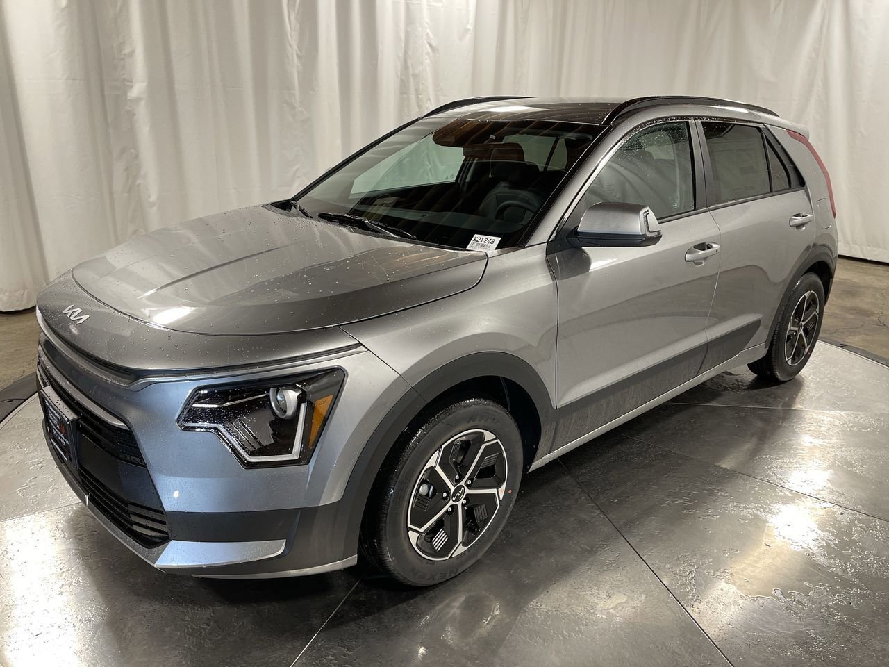 Certified 2023 Kia Niro EX