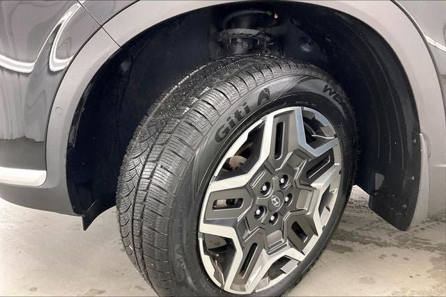 Certified 2023 Hyundai Santa Fe Limited AWD/4WD image 32
