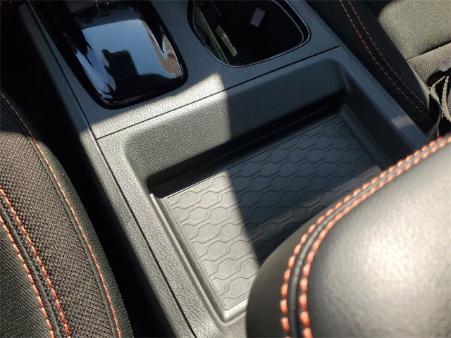 Used 2025 Nissan Frontier PRO-4X image 21