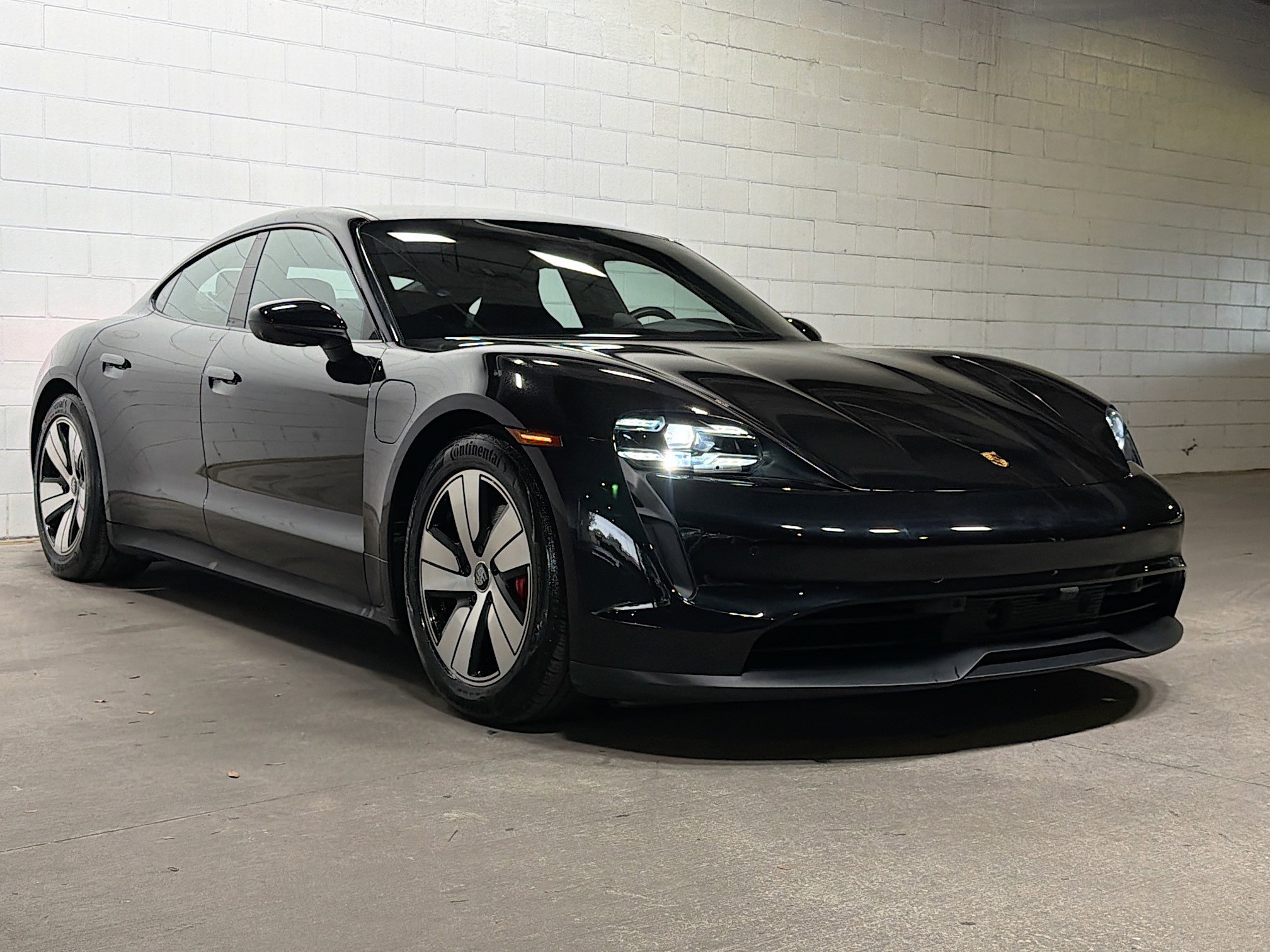 Certified 2021 Porsche Taycan 4S AWD/4WD image 6