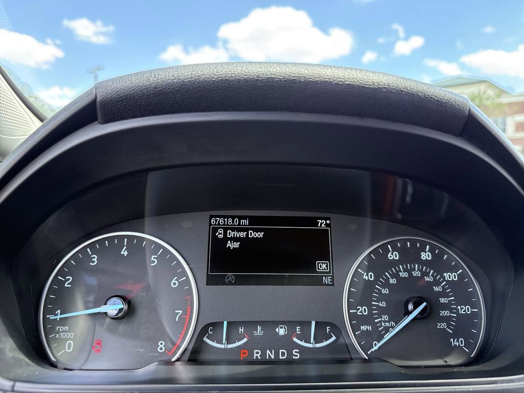 Used 2021 Ford EcoSport SE w/ SE Convenience Package image 13
