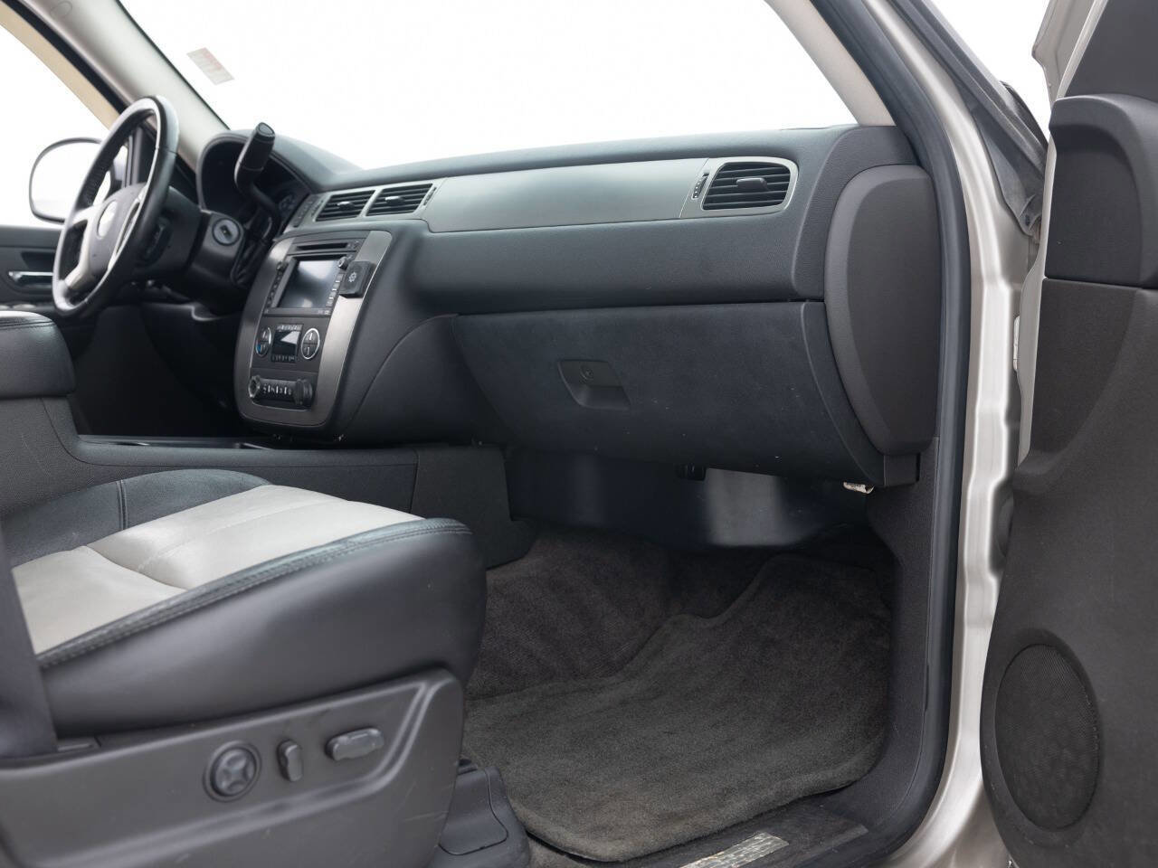 Used 2007 Chevrolet Avalanche LT w/ LT Preferred Equipment Group image 34